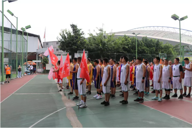 迎籃而上，挑戰(zhàn)自我